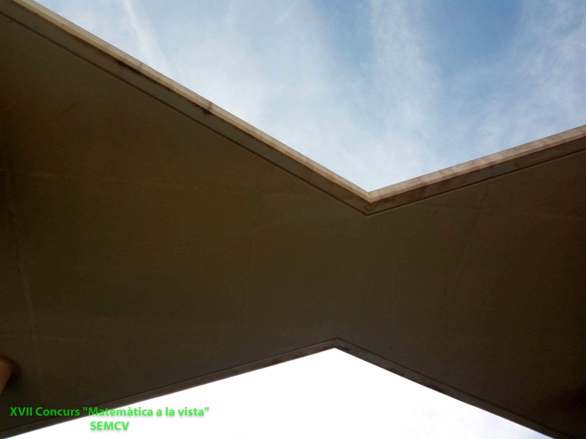 17 I S 1P (3de3) Aristas en el cielo   Secantes tapando el sol